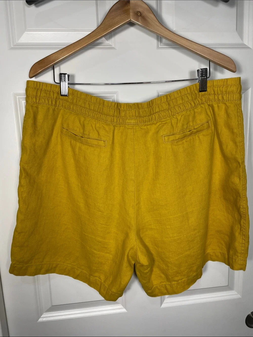 Garnet Hill Linen Shorts Size XL Yellow Pull On Pockets High Rise